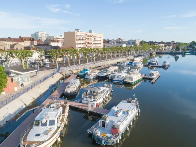 Photos Montceau Les Mines Capitainerie Dji Dji 0048